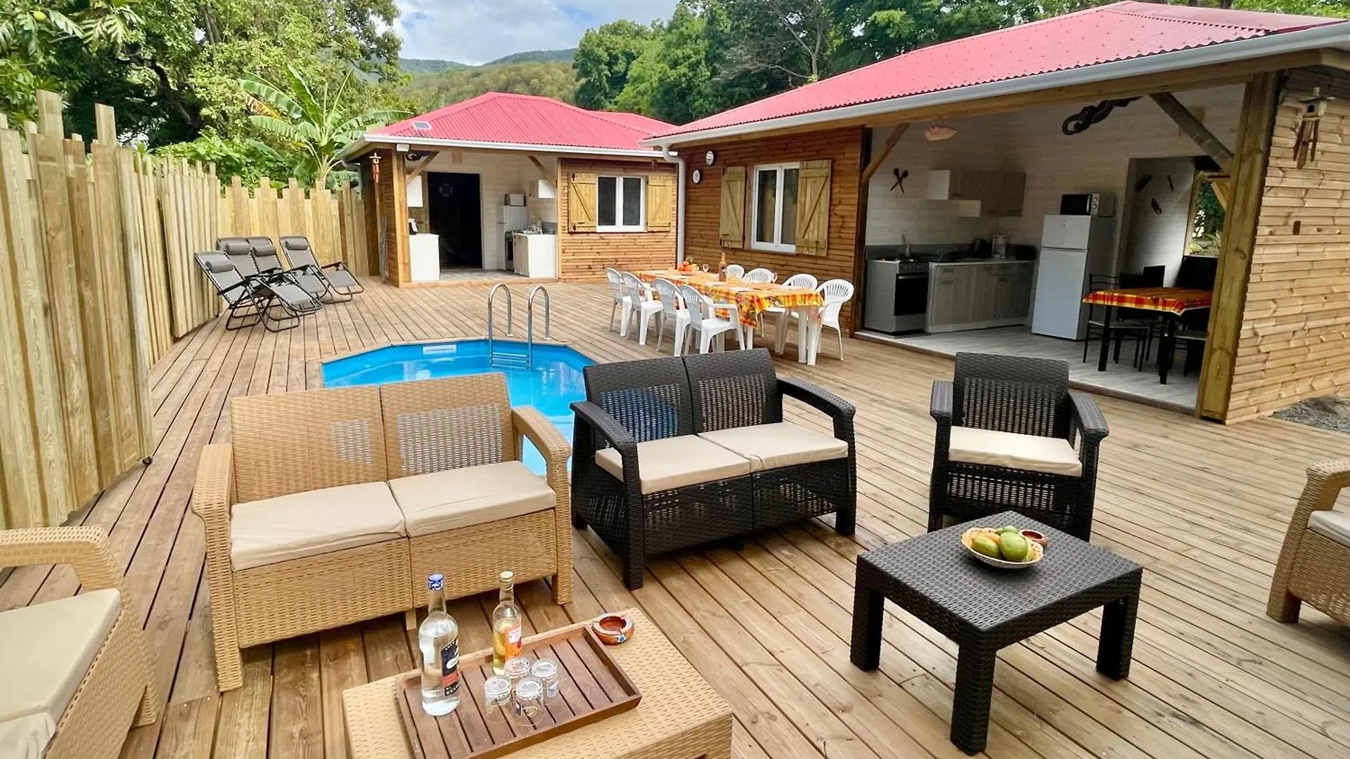 Bungalow Cosy A Deshaies Avec Piscine